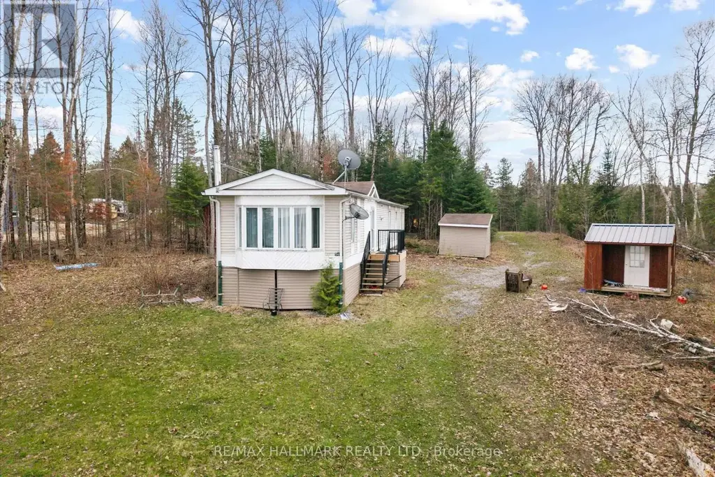 2000 County Road 620 Drive, North Kawartha